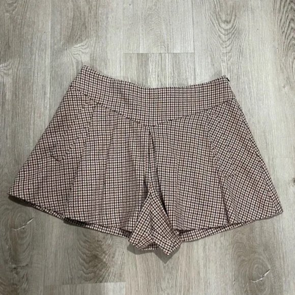 Maje Houndstooth Camel Skirt-Style Shorts - Picture 10 of 10